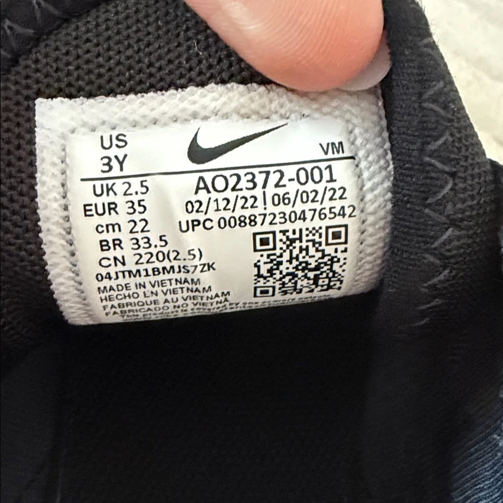 Girls Nike Air Max 270 Sneakers